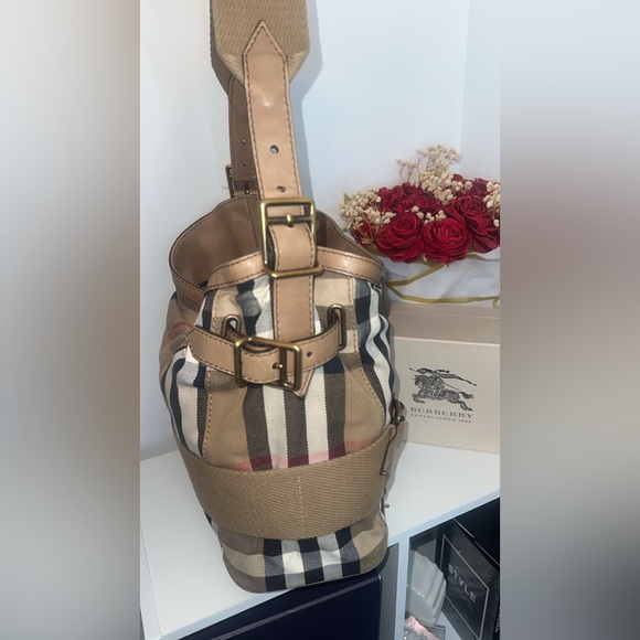 Burberry House Check tote - Picture 6 of 14